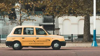 Woman Refuses To Pay Fare After Cab Ride: Viral Video Of Driver Emotionally Confronting Her Angers Internet